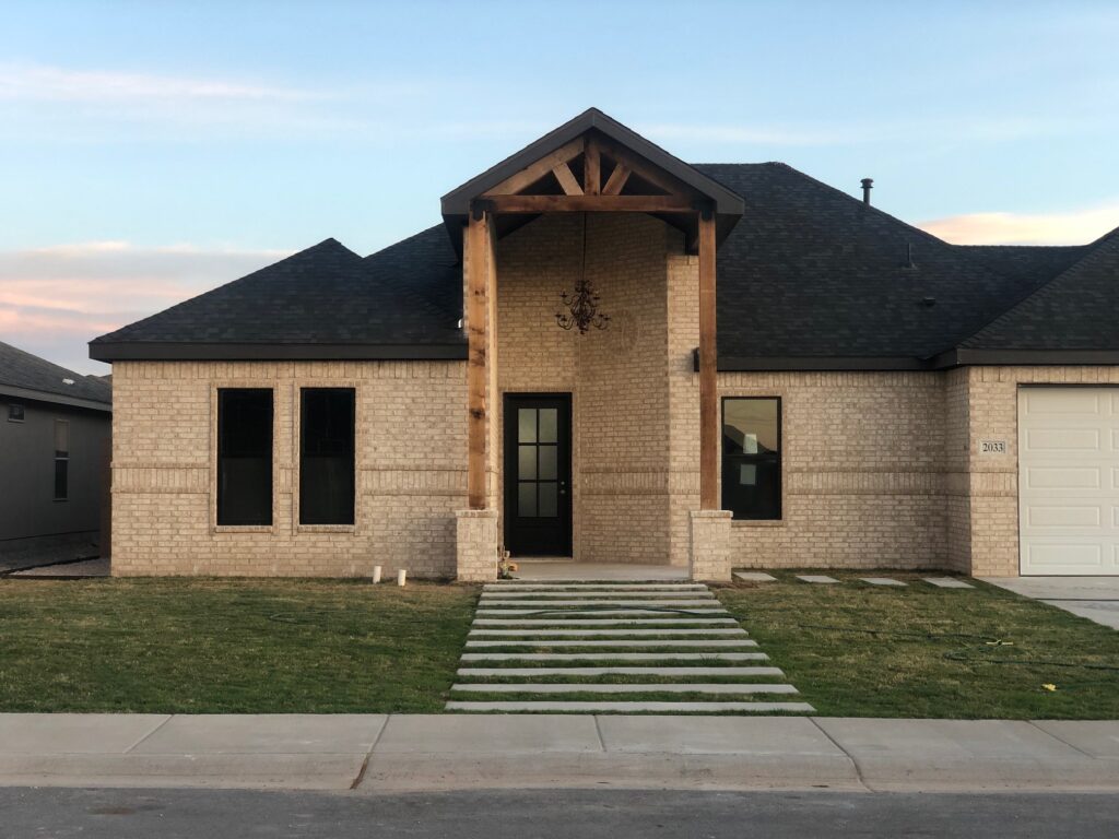 2033 Highwood Hobbs, NM