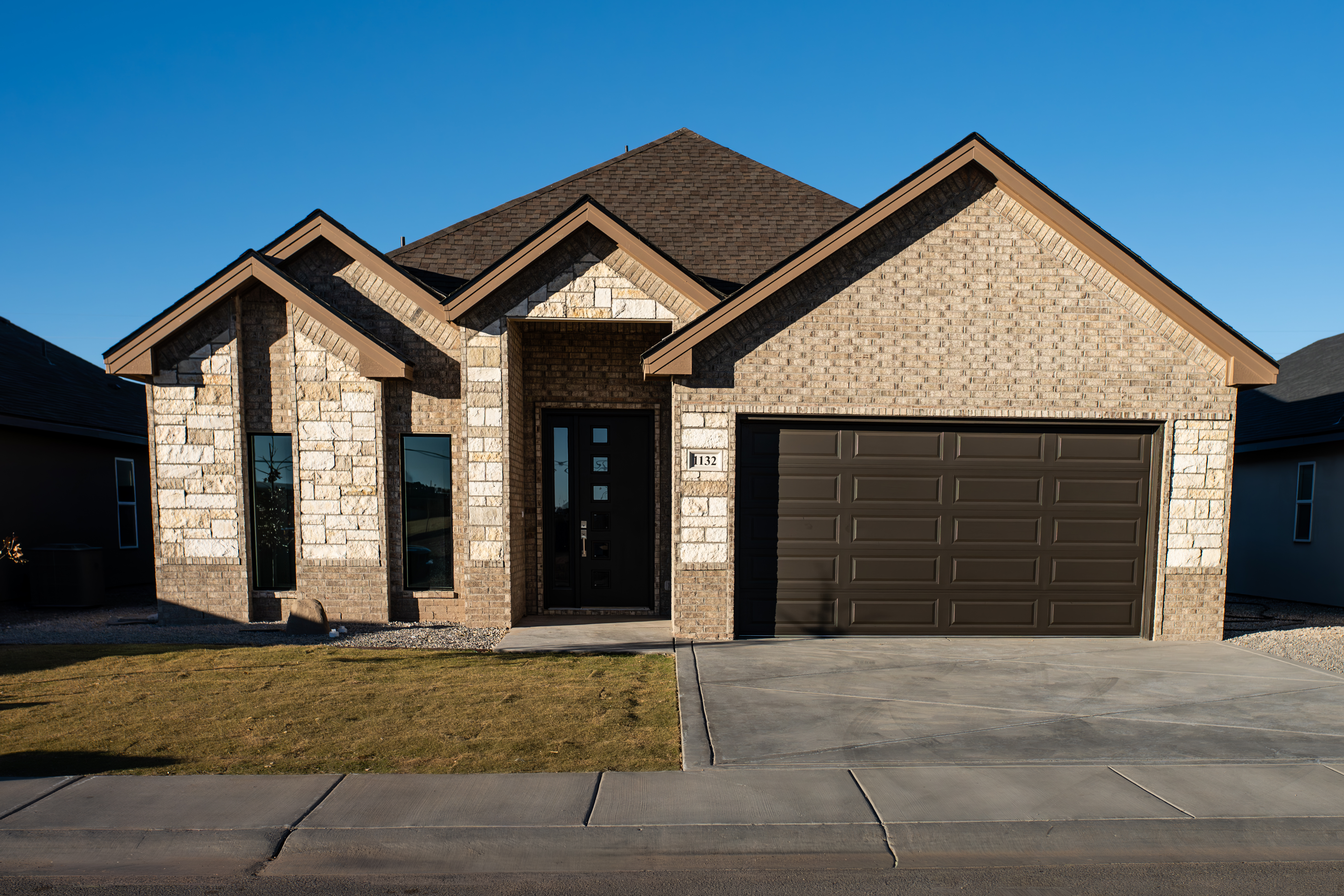 1132 E Aventura Lane Hobbs, NM