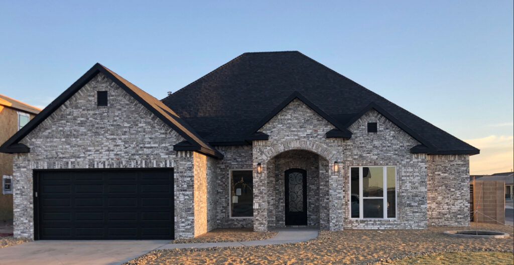 2001 Parkwood Hobbs, NM