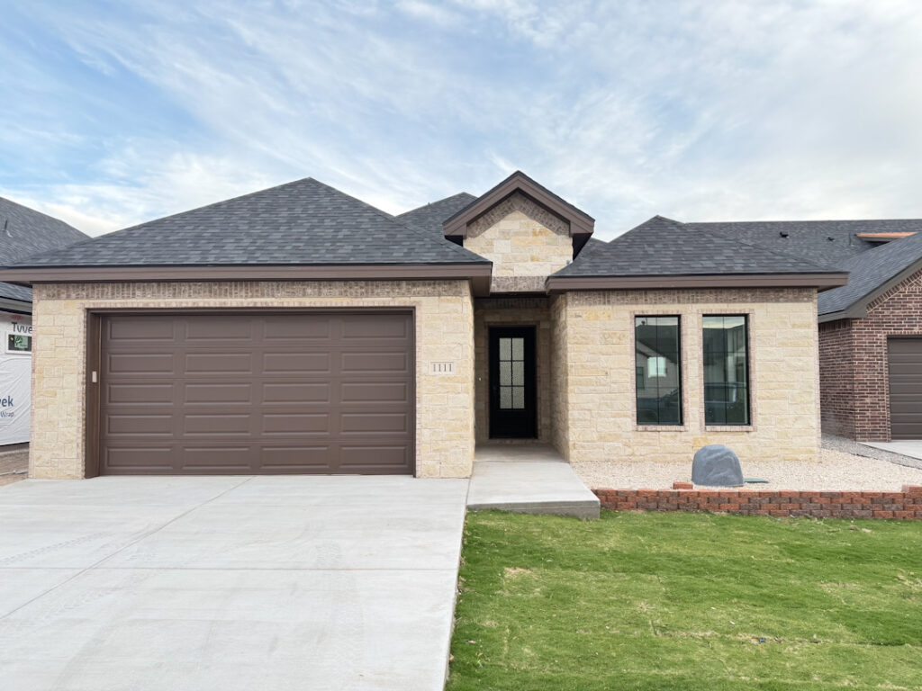 1111 Aventura Hobbs NM