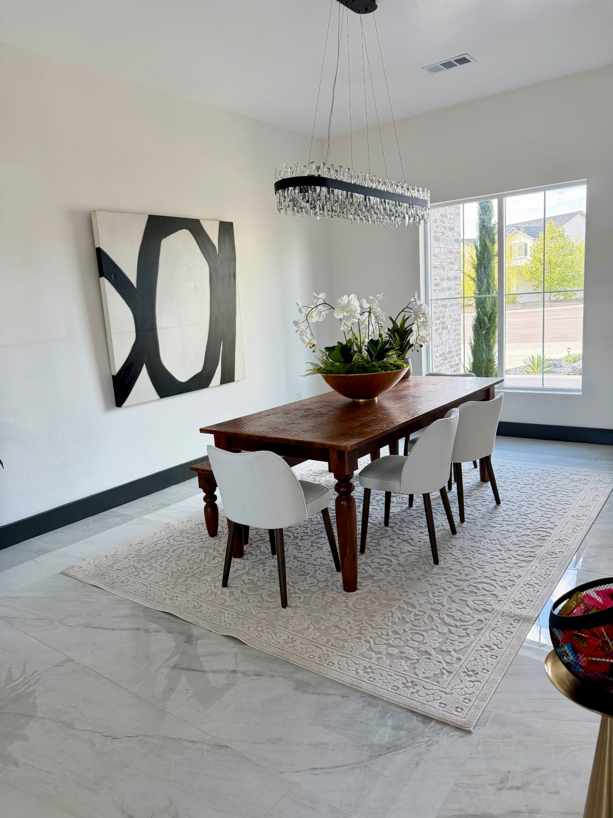 1215 E Aventura Lane